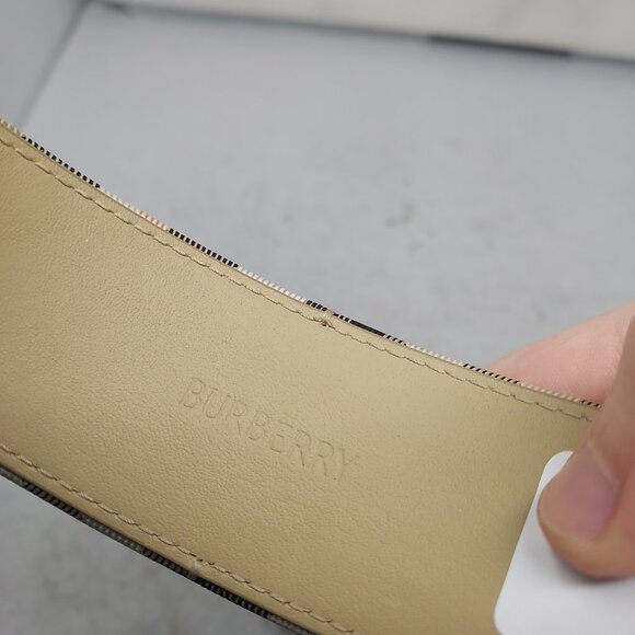 Burberry Classic Check Hairband - Picture 6 of 8